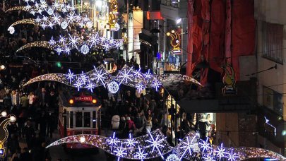 Ali Yerlikaya yılbaşında alınan önlemleri sıraladı: '208 bin 874 kolluk kuvveti görev yapacak'