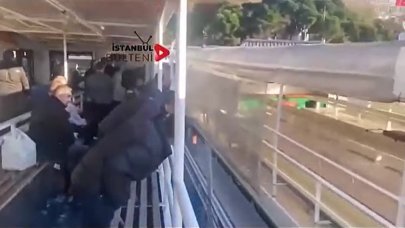 Boğaz’da gemi arızası! Yolcular mahsur kaldı…