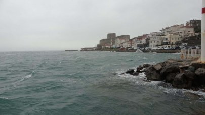 Gemi trafiği çift yönlü durduruldu