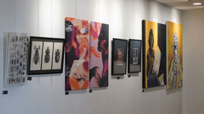 ‘Geçmişten Geleceğe Uluslararası Seçmeler’ sergisi sanatseverlerle buluştu