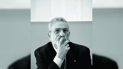 İsmet Özel kalp krizi geçirdi! İsmet Özel kitapları, şiirleri ve çevirileri