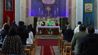 Santa Maria Kilisesi'nde saldırı sonrası ilk Pazar ayini