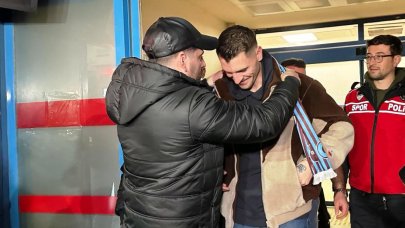 Thomas Meunier Trabzon'da