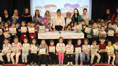 Kartallı Çocuklar ‘Sözlük özgürlüktür’ dedi