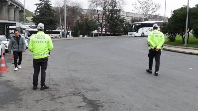 15 Temmuz Demokrasi Otogarı'nda emniyet kemeri denetimi