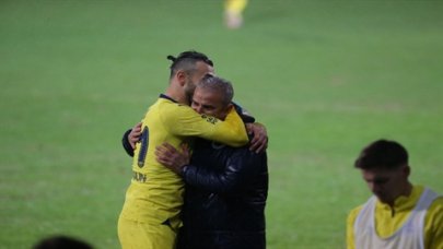 Serdar Dursun golle başladı!