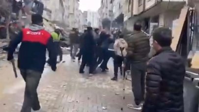 Kontrollü yıkım sırasında "Bekleme yapma!" kavgası!