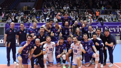 Arkas Spor final aşkına!