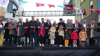 Ümraniye'de çocuk oyun sokağı ve muhtarlık binası açıldı