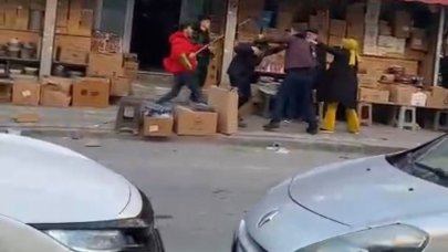 Eşi ve çocuğunun önünde fırça sapıyla dayak yedi!