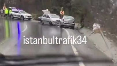 Orman yolunda zincirleme kaza! Araçlar birbirine girdi