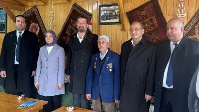 Başkan adayı Yılmaz’dan Kore gazisine ziyaret