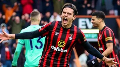 Enes Ünal, Premier Lig'deki ilk golünü attı