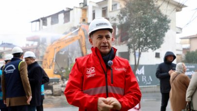 Büyükçekmece'de kentsel dönüşüm yıkımları devam ediyor