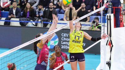 Fenerbahçe Opet kötü başladı