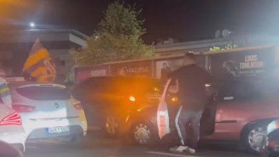 Eyüpsporlu taraftarların Süper Lig coşkusu sokaklara taştı!