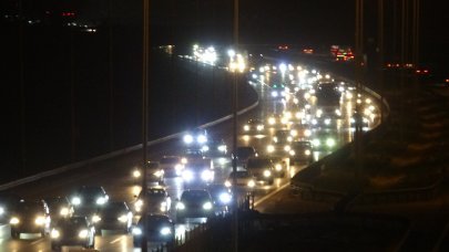 Bayram tatilcilerin dönüş çilesi başladı