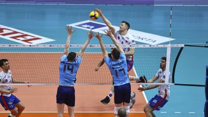 Efeler Ligi’nde şampiyon Halkbank oldu