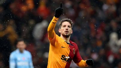 Dries Mertens ile yola devam!