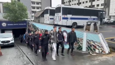 İstanbul'da 1 Mayıs gözaltıları: 65 kişi adliyeye sevk edildi