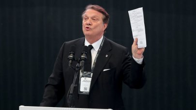 Hasan Arat: Beşiktaş'ta son 23 yılda yaşananlar bir daha yaşanmayacak