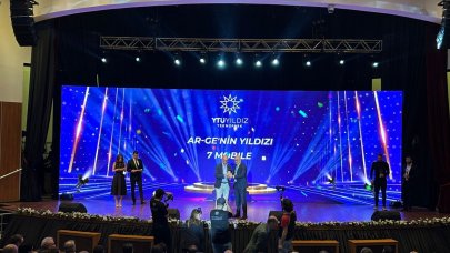 'Yıldızlararası Zirve Ödülleri' sahiplerini buldu