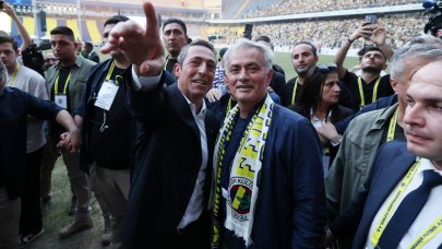 Mourinho'nun imza töreni Avrupa basınında