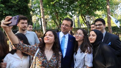 Ekrem İmamoğlu: Gençler İstanbul'un geleceğisiniz, size güveniyoruz