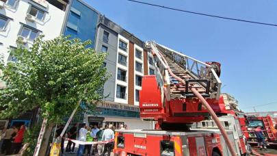 İzmir'de DİSK binasında yangın: 1 kişi dumandan etkilendi