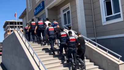 87 milyon liralık vurgun...Bakan Şimşek'in adını kullanarak tuzağa düşürdüler: 7 kişi gözaltına alındı