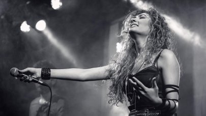 Sena Şener Beylikdüzü'nde rüzgar gibi esti