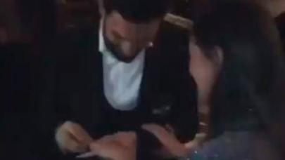 Arda Turan'dan Aslıhan Doğan'a yılın evlilik teklifi!