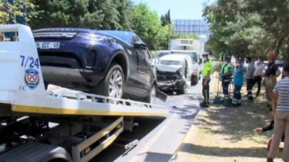 Bakırköy'de 5 araç birbirine girdi
