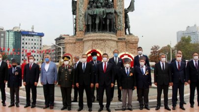 İstanbul’un Kurtuluşu’nun 97. yılı kutlandı