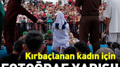 Endonezya'da kadınlar kırbaçlanacak hemcinsi için fotoğraf yarışına girdi