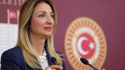 CHP Kadın Kolları Genel Başkanı Aylin Nazlıaka'nın babası hayatını kaybetti