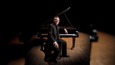 CRR'nin çevrimiçi konserleri sürüyor