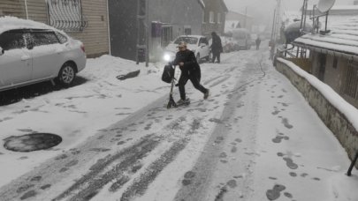 İstanbul'da beklenen kar yağışı başladı