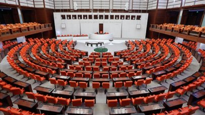 AK Parti'den 12 maddelik torba teklif