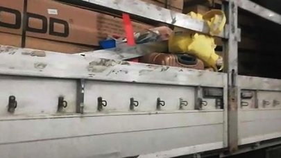 Gürcistan sınırında tır dorsesinde yakalanan 2 FETÖ mensubu gözaltına alındı