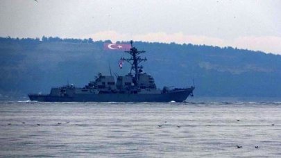 Çanakkale Boğazı'ndan geçen ABD savaşı gemisi dikkat çekti