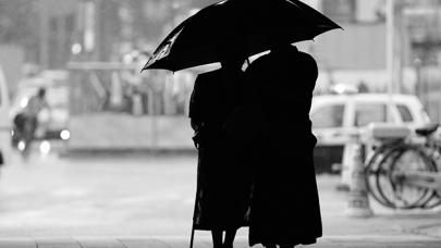 İstanbul'a saat kaçta yağmur yağacak? Meteoroloji açıkladı