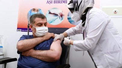 Nüfustan 3 kat fazla aşı