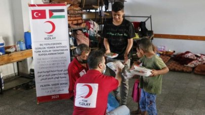 Türk Kızılay Filistin'in yardımına koştu