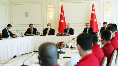 Cumhurbaşkanı Erdoğan Anadolu Efes'i ağırladı