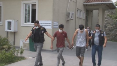 Arnavutköy'de kırmızı saplı bıçak olayı!