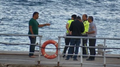 Otomobille denize uçtu!