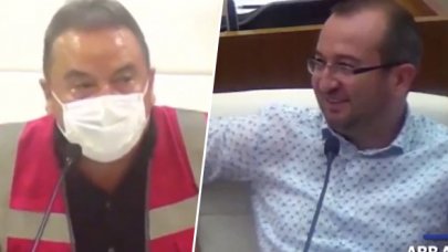 Yangın anlatılırken o güldü!