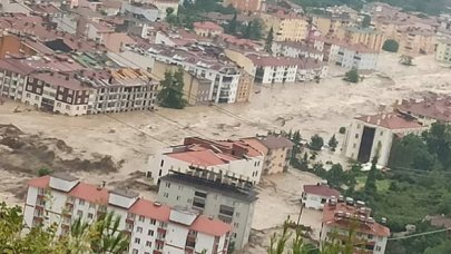 Sel felaketinde can kaybı 81'e yükseldi