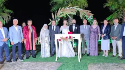 Spor ve siyaset camiasını buluşturan düğün